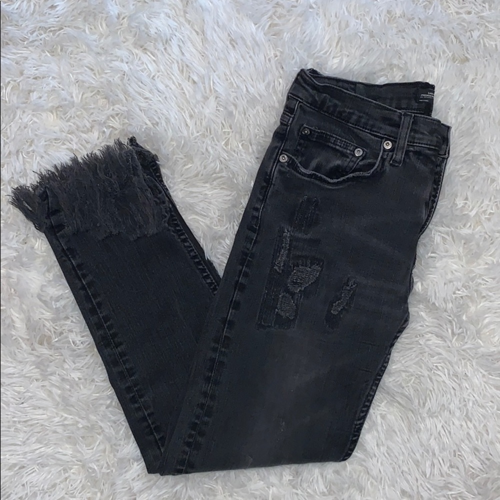 - Zara Black Skinny Jeans with Fringe Bottoms​